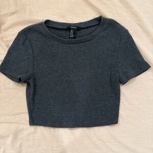 Forever 21 Gray Fitted Crop T-Shirt